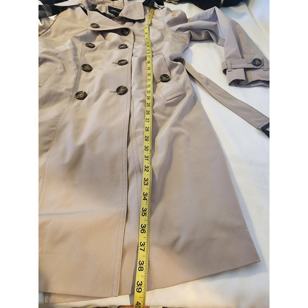 London Fog Trench Coat Womens XL Beige Belted Double Breasted Plaid Lined XL Wmn - Picture 7 of 14